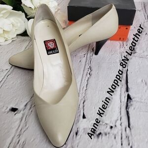 ANNE Klein Nappa STL A 61016 5555 Pump Heels 8N Pearl Taupe & Black Heel In Box